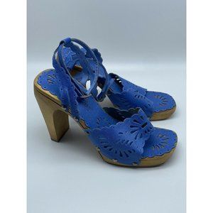 Sunflower 7.5 Wooden Platform Blue Sandals Strappy clogs